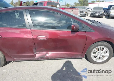 2011 Honda Insight Ex from USA, damaged, VIN JHMZE2H78BS012487